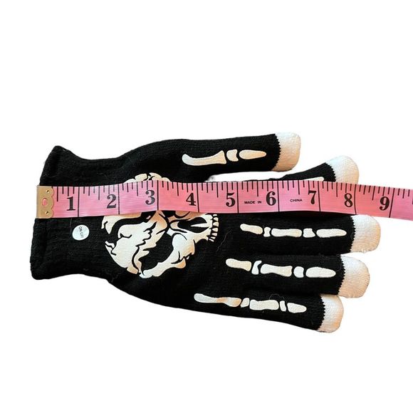 Light-Up Skull Gloves Adult One Size Fits Most Replaceable Batteries Case Of 24 - Picture 5 of 13